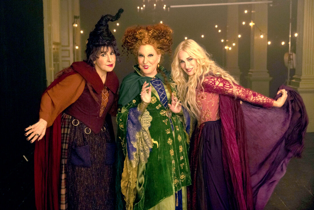 Film_Review_Hocus_Pocus_22269674349582-1100x734 Three sister witches